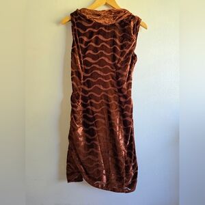 Eva Franco, Gozelle Cowl Lowback Neckline Dress,‎ Brown Velour, Size 2